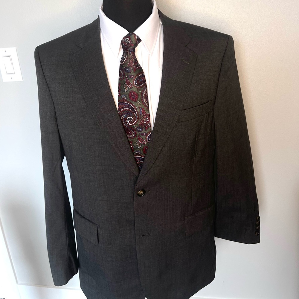 Jos A Bank Gray Suit Jacket 42R
